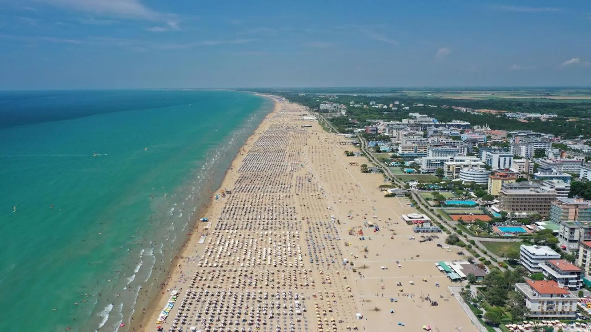 Beautiful Residence Flat With Terrace - Beahost Bibione 0*,